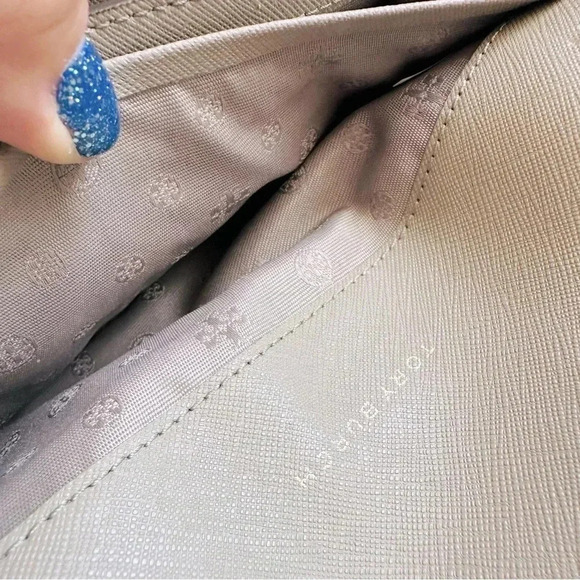 Tory Burch Robinson Leather Chain Wallet Crossbody/Clutch - Picture 13 of 14